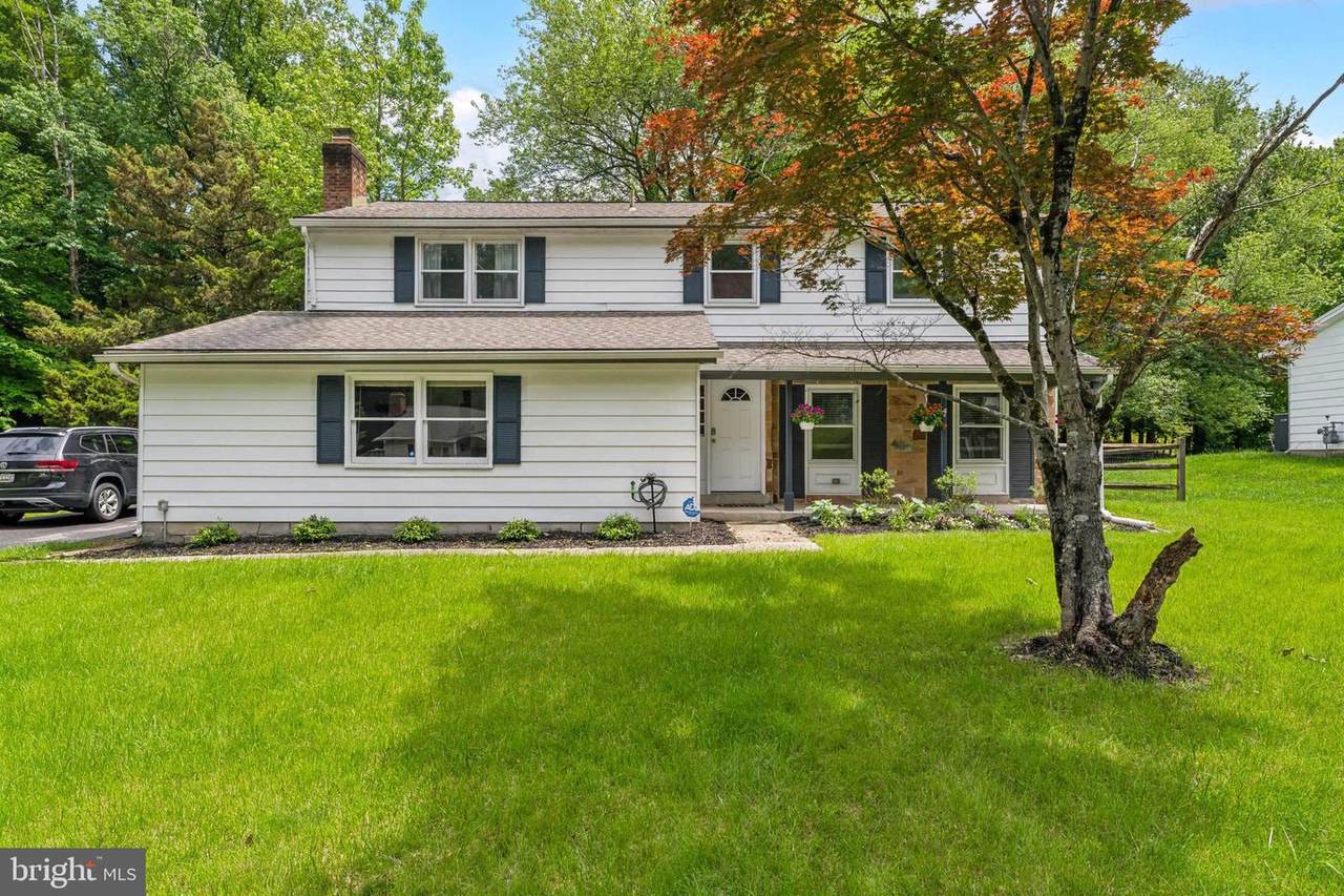 9710 Muirfield Drive - Photo 1