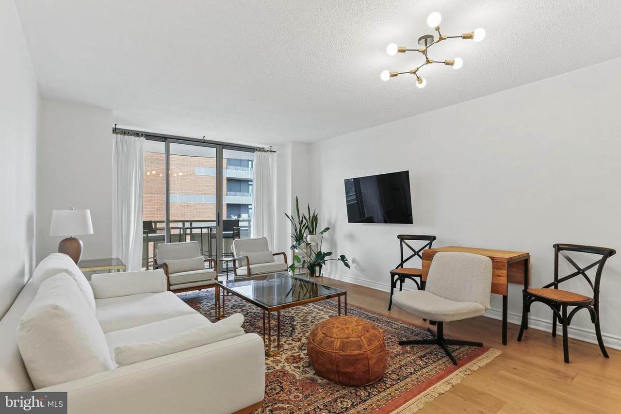 4801 Fairmont Avenue - Photo 1