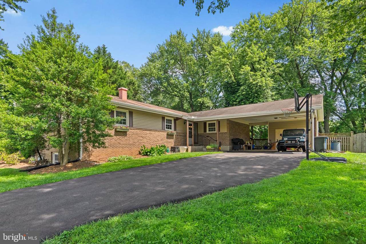 209 Paula Lynn Drive - Photo 1