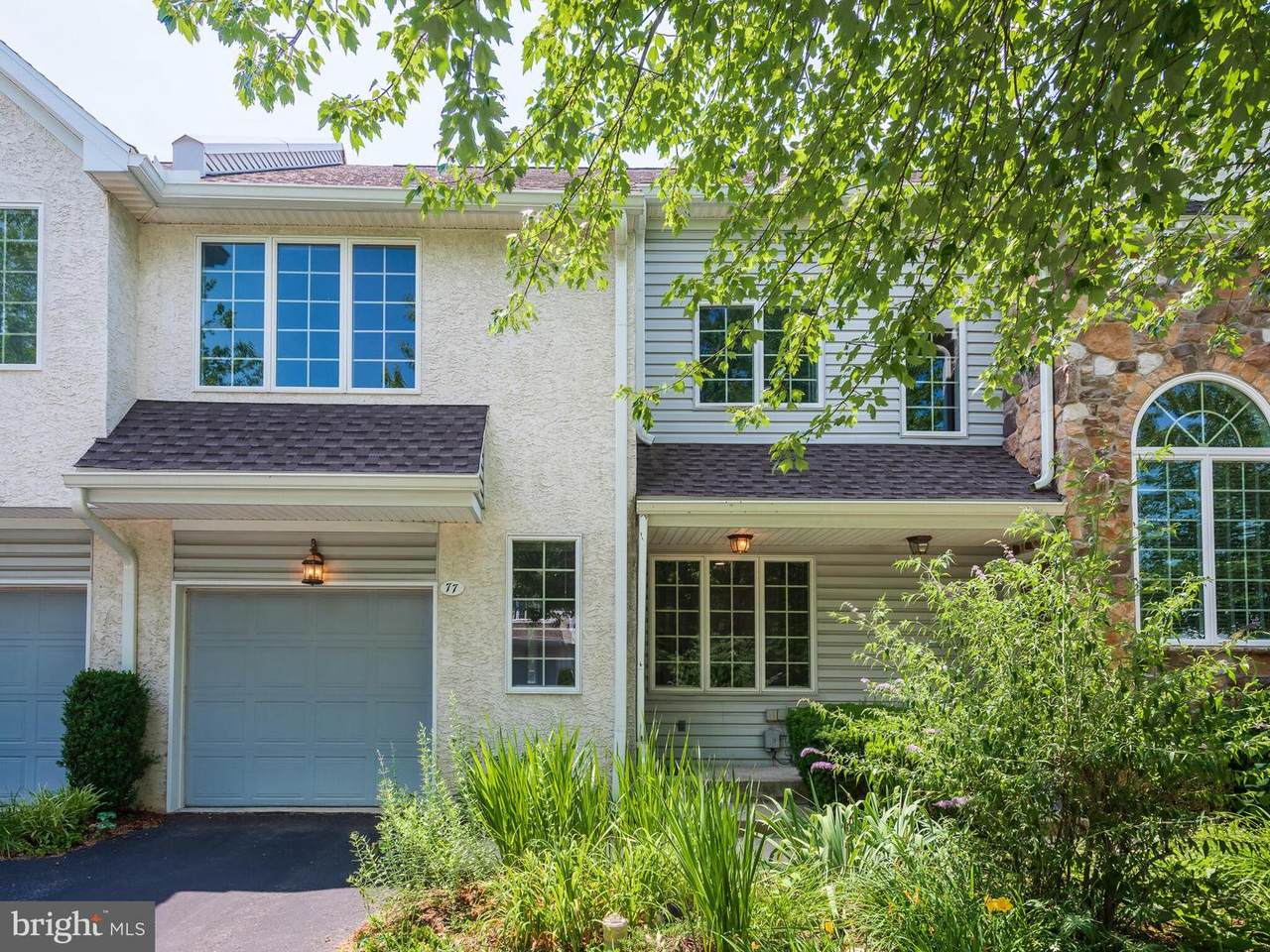 77 Buttonwood Drive - Photo 1