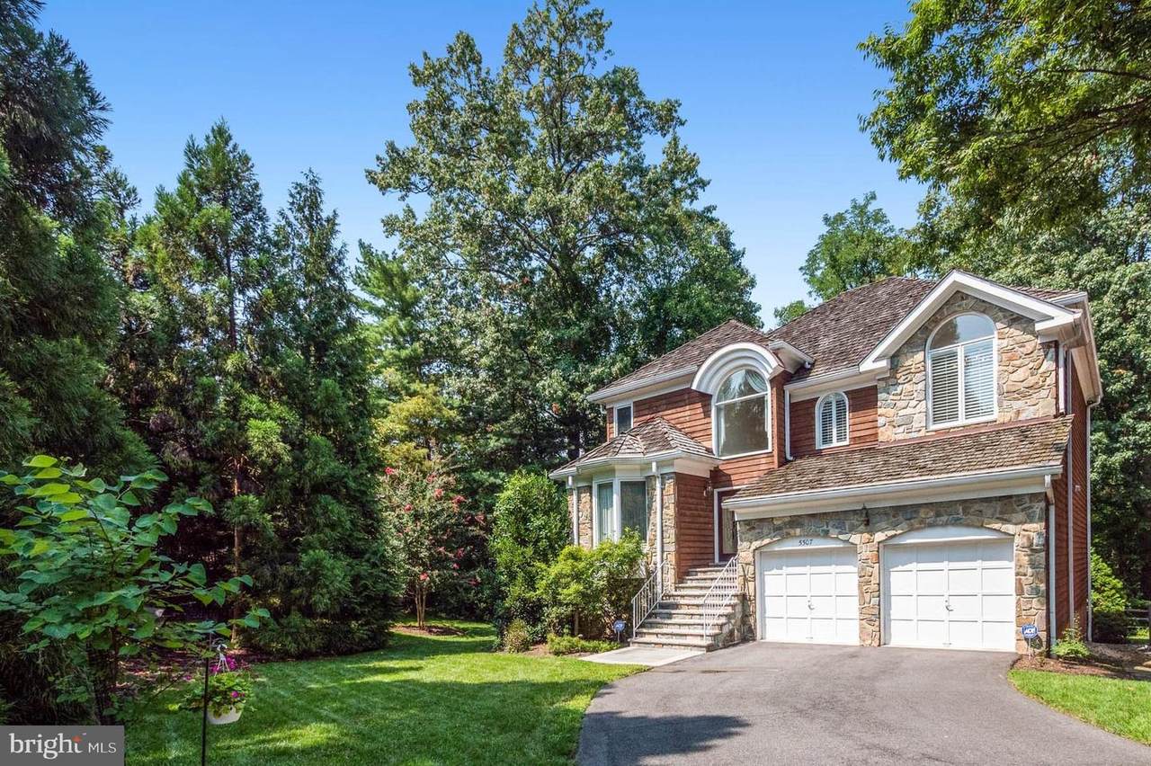 5507 Thornbush Court - Photo 1
