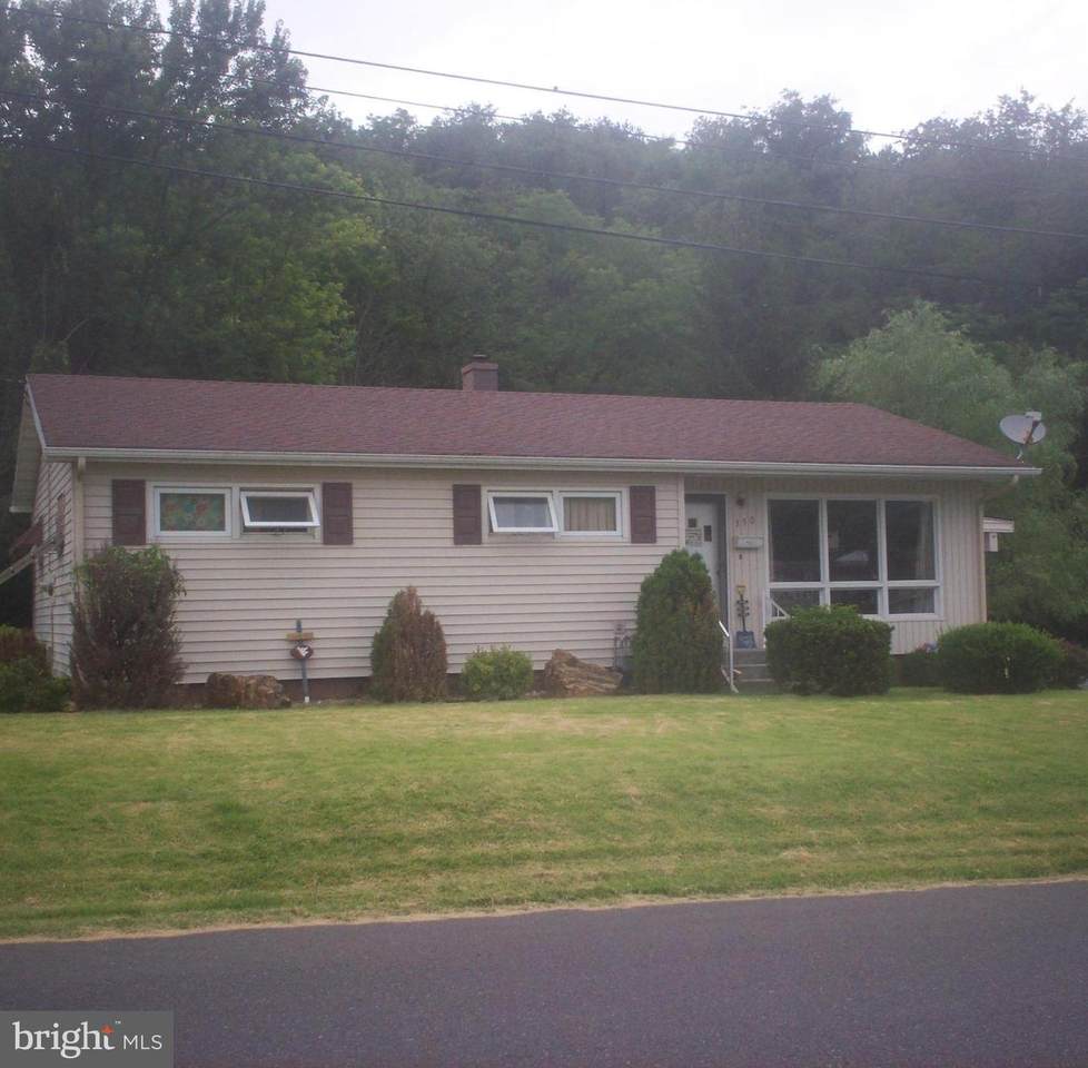 350 Parkview Drive - Photo 1