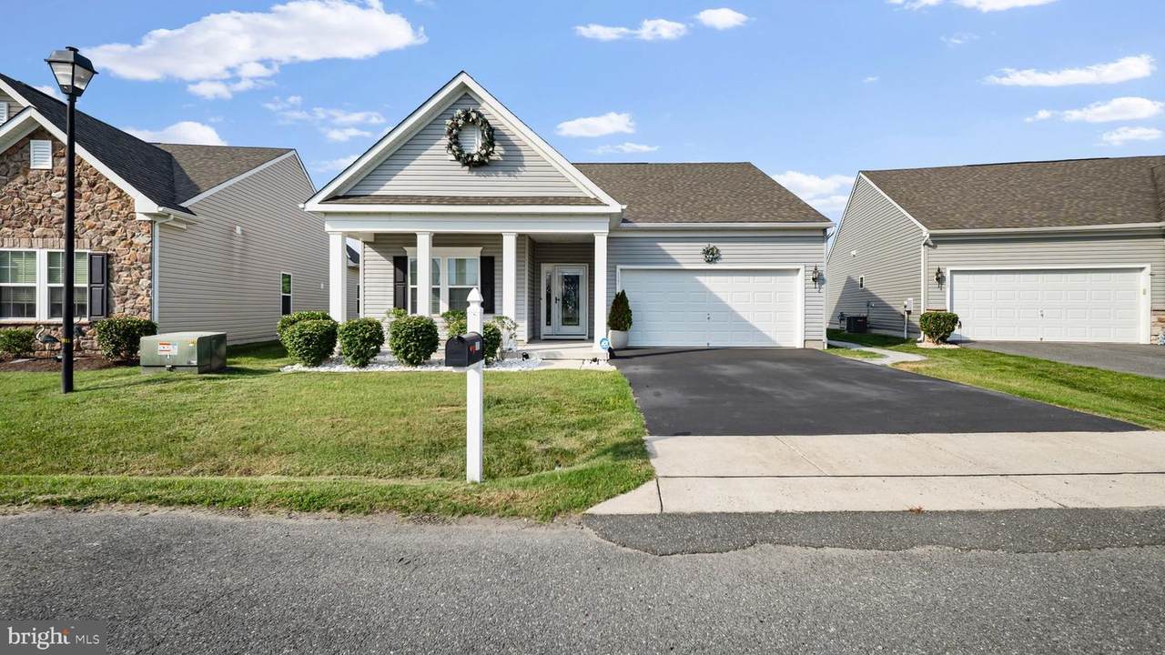117 Lauras Court - Photo 1