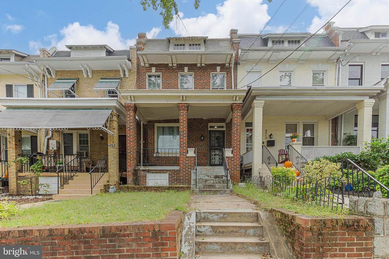 4921 7TH Street - Photo 1