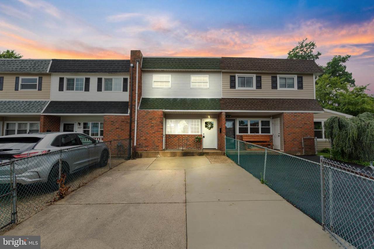 3215 Fairdale Road - Photo 1