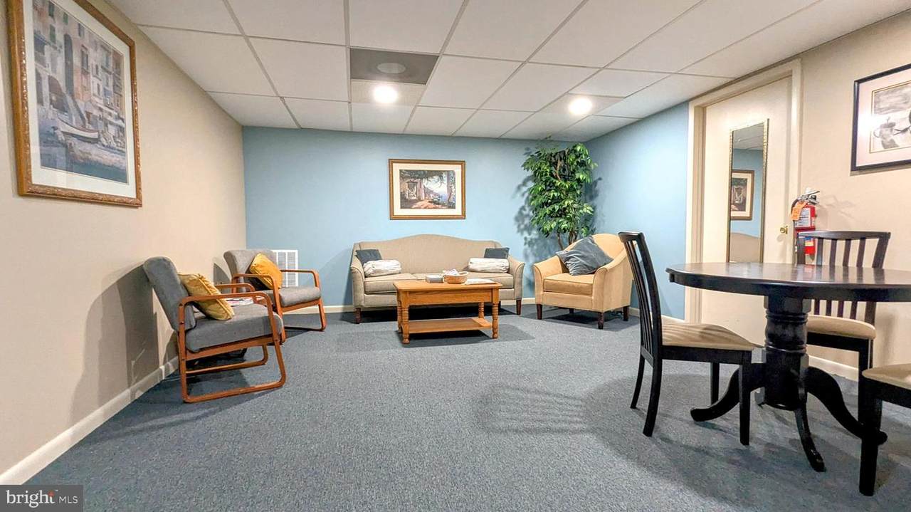 301 Corporate Dr - Photo 1