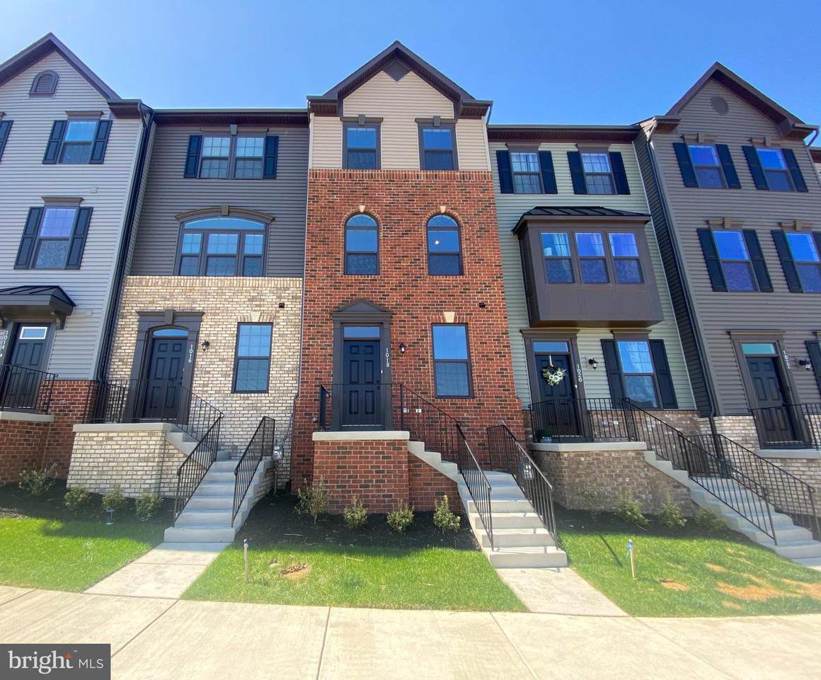 1018 Trestle Drive - Photo 1