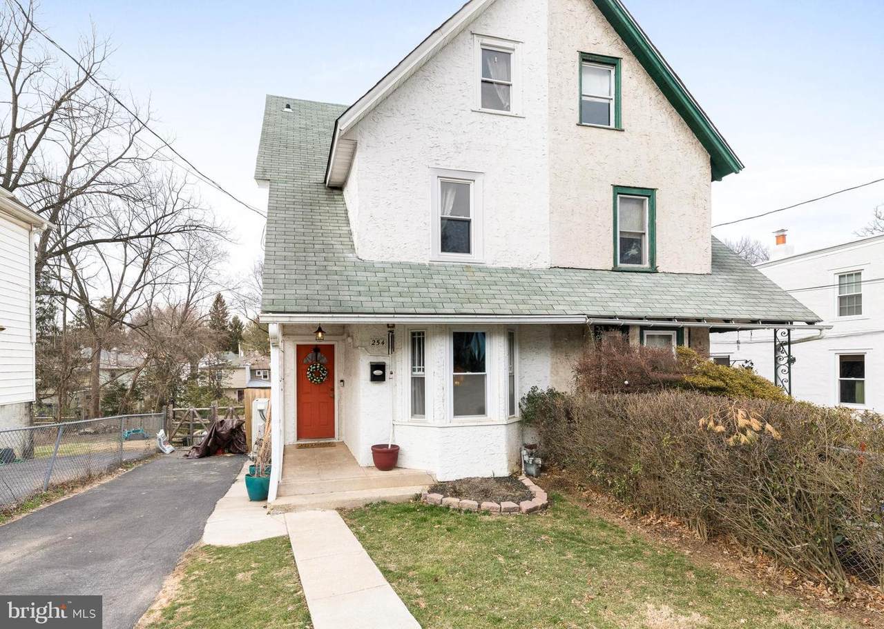 254 Aberdeen Avenue - Photo 1