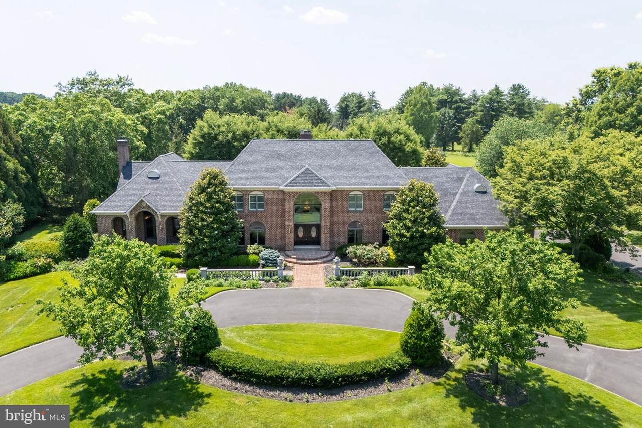 712 Kimberly Drive - Photo 1