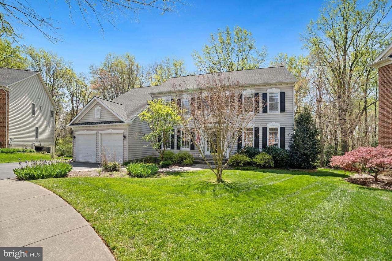 4512 Random Ridge Circle - Photo 1