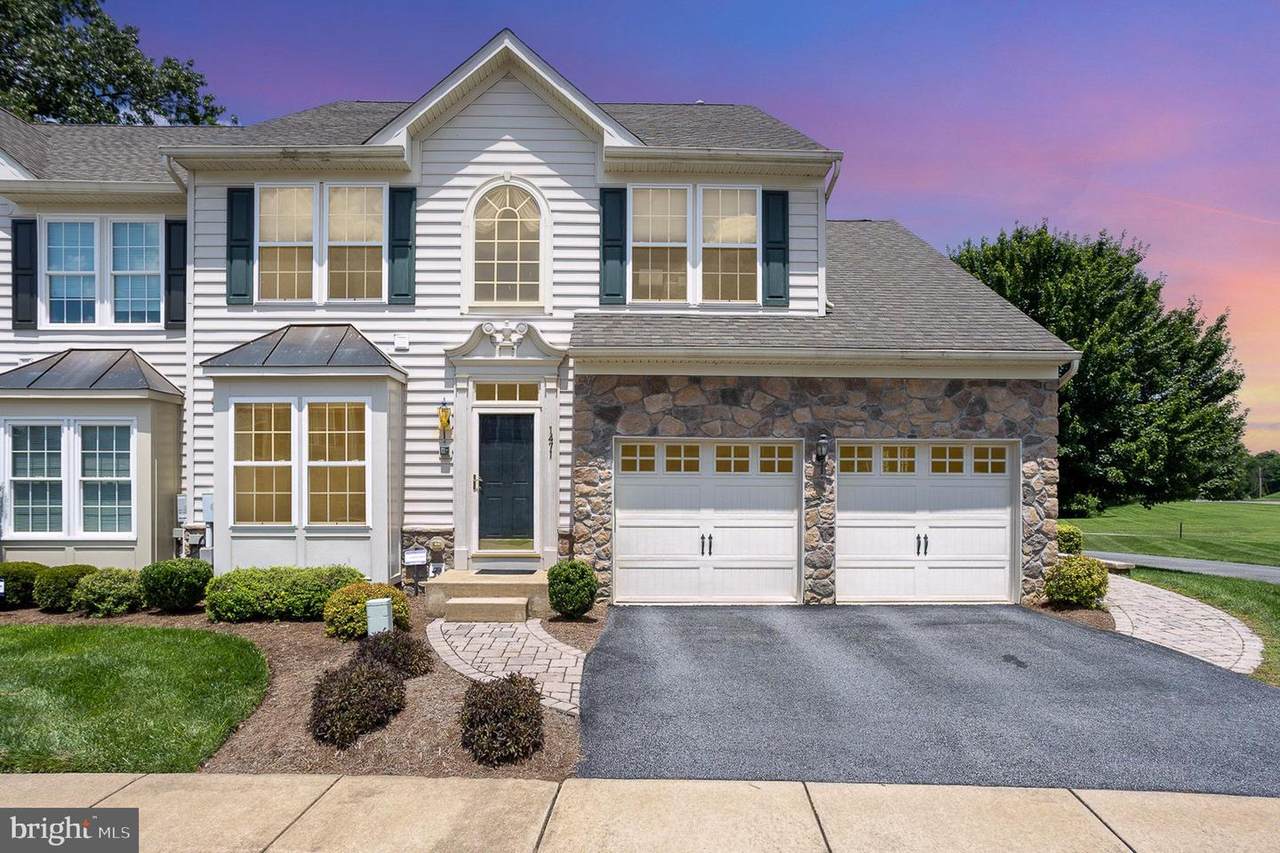 1471 Heritage Lane - Photo 1