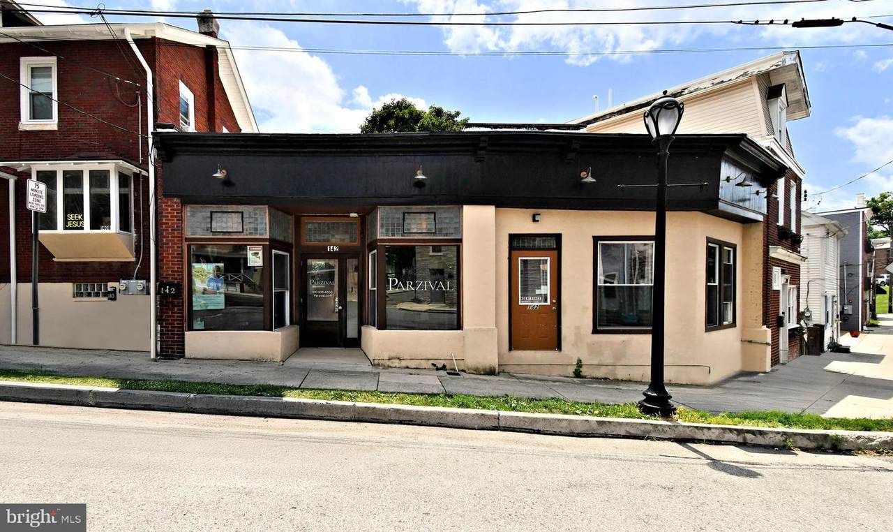 142 Railroad Street - Photo 1