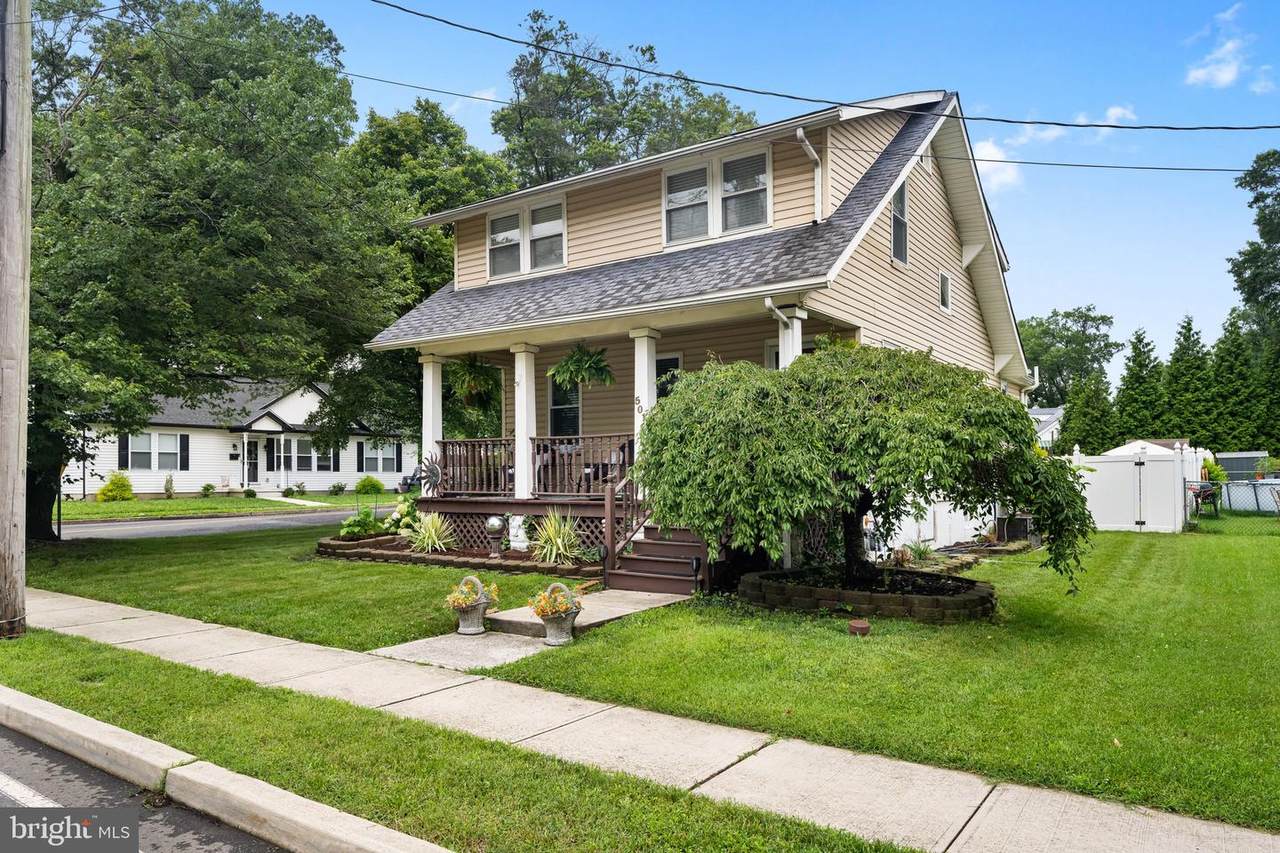 501 Evesham Avenue - Photo 1