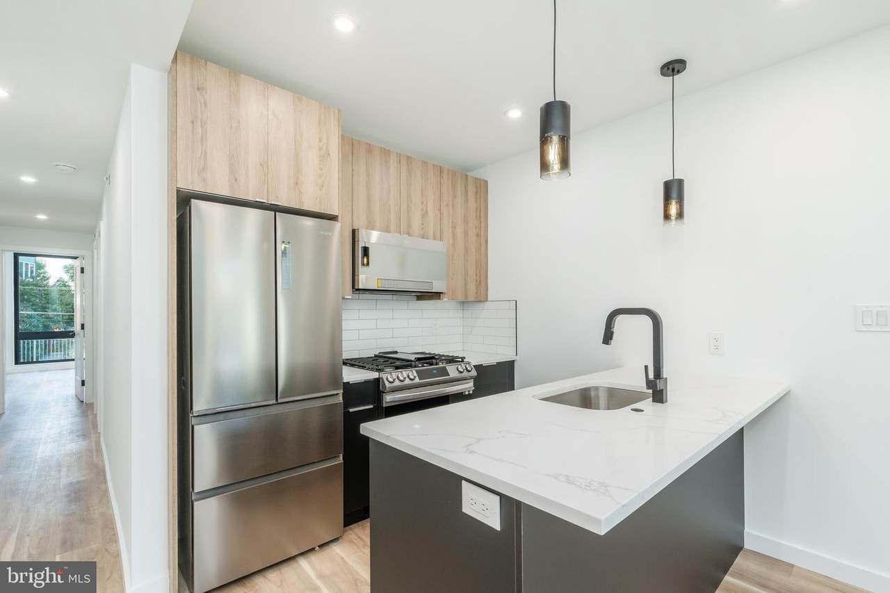 1527 Ogden Street - Photo 1