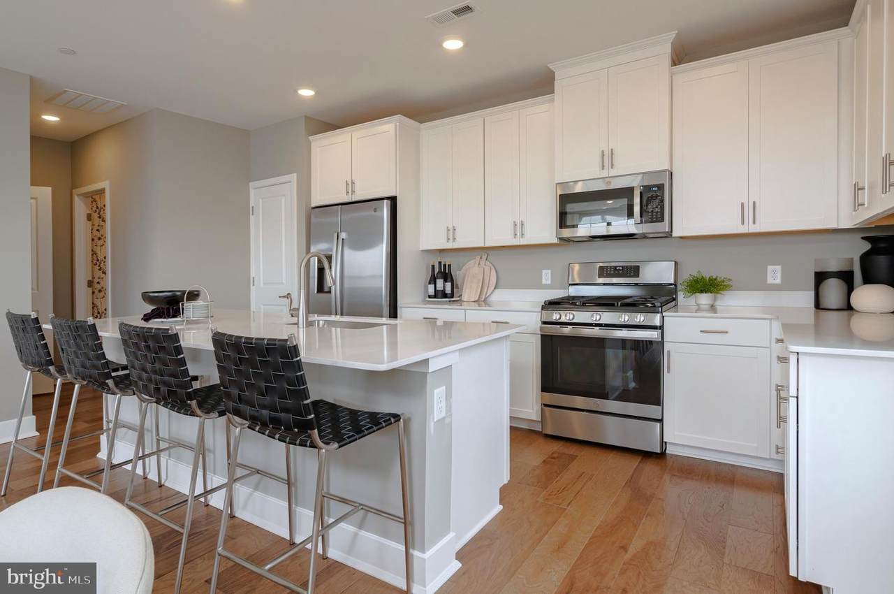 218 Cora Bergen Blvd - Photo 1