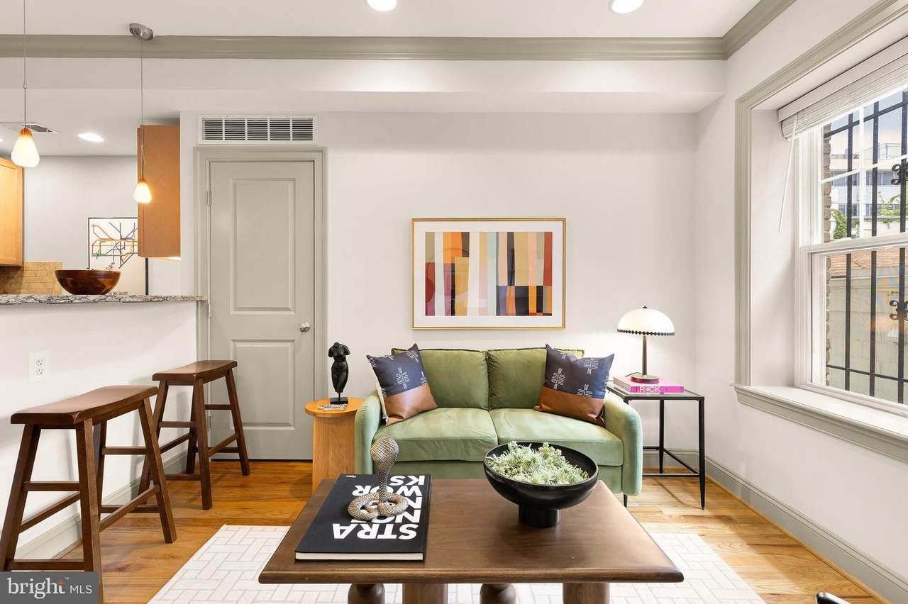 739 Newton Place - Photo 1