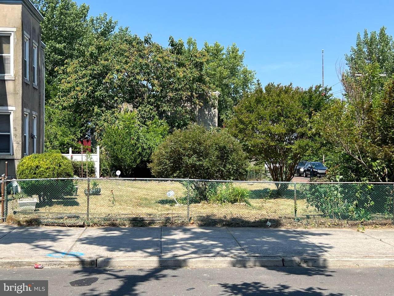 1011 6TH Street - Photo 1