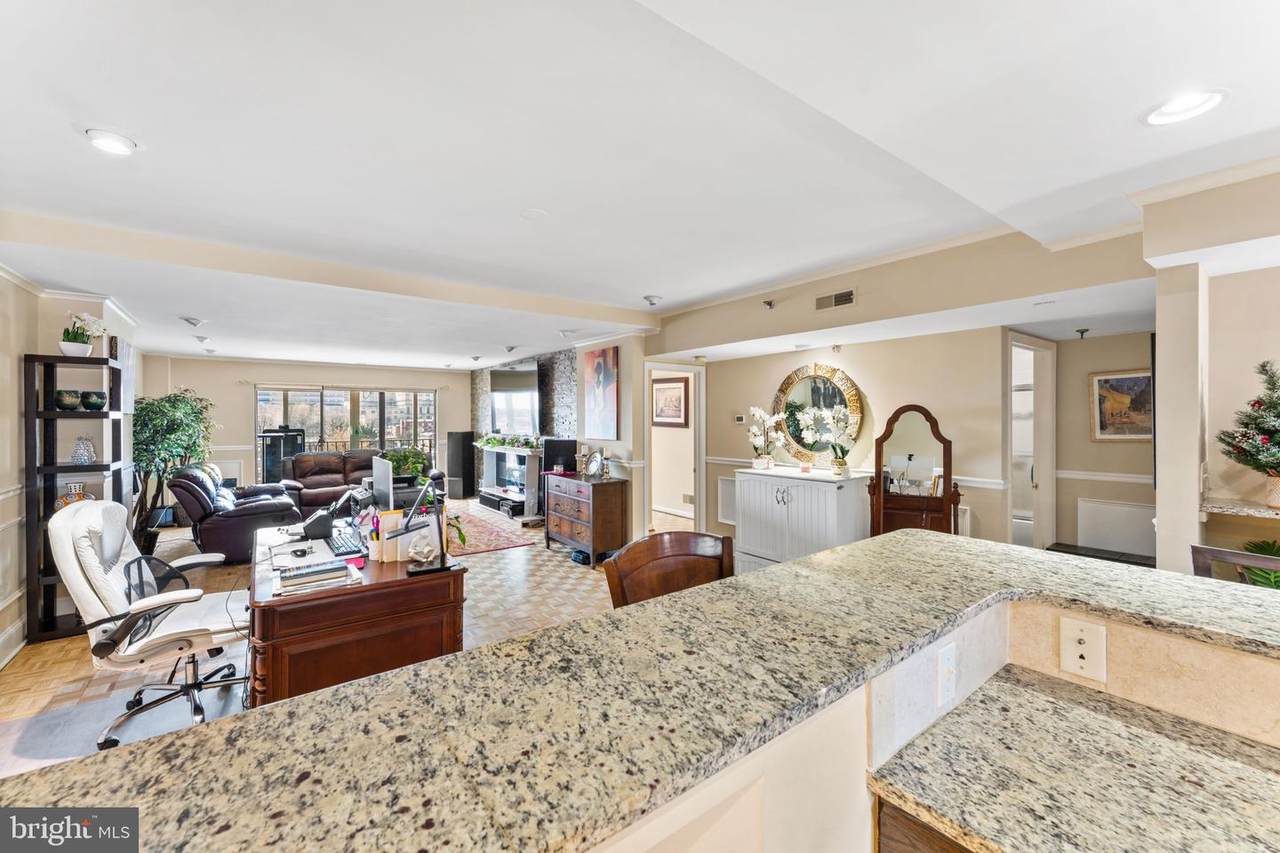 1980-UNIT Superfine Lane - Photo 1