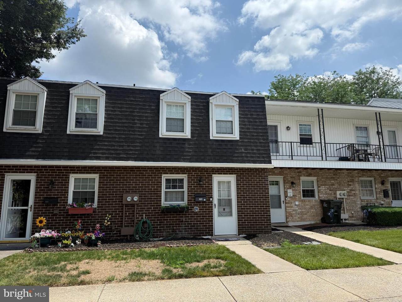 759 Colony Drive - Photo 1