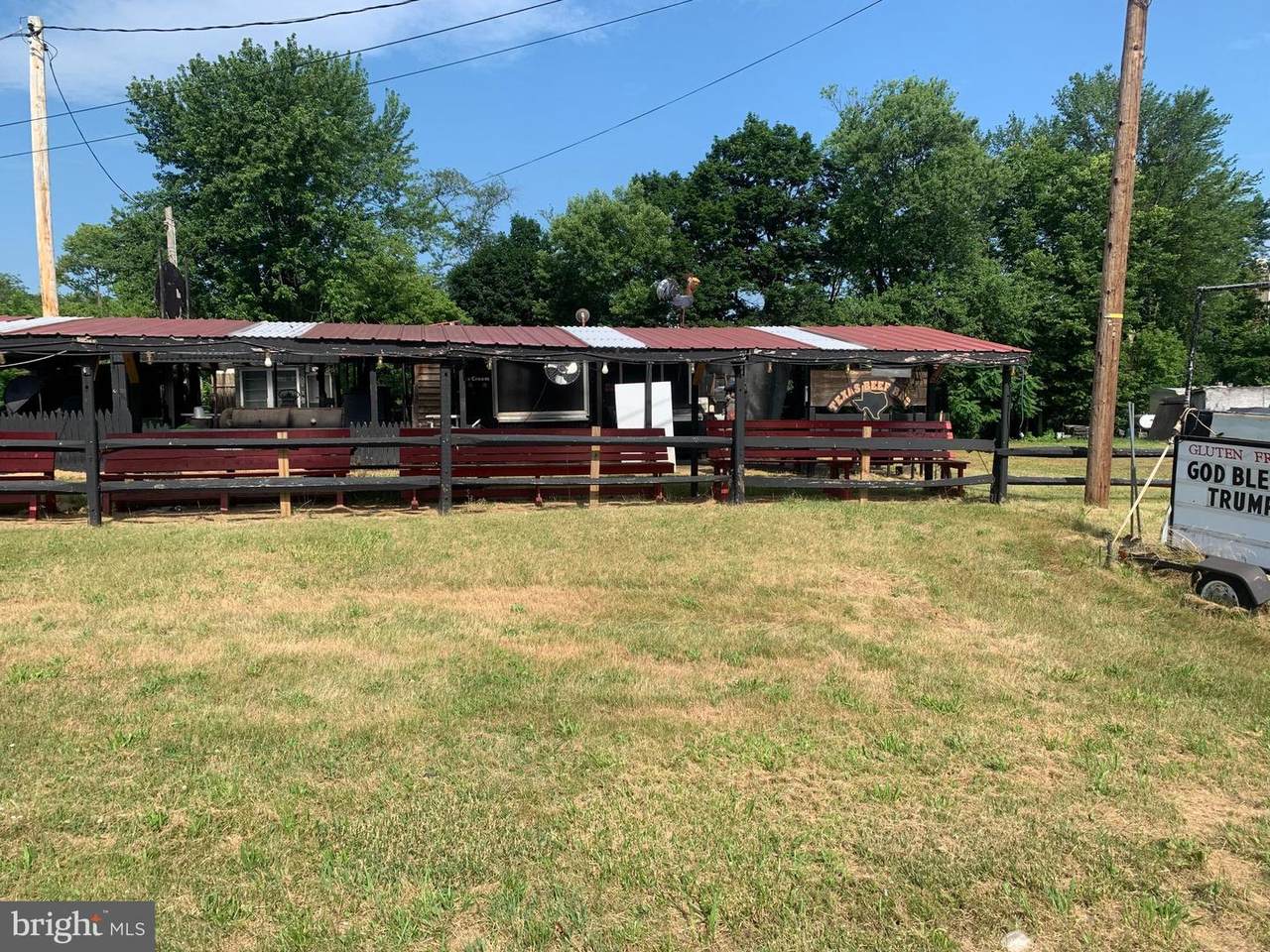 1450 Holly Pike - Photo 1
