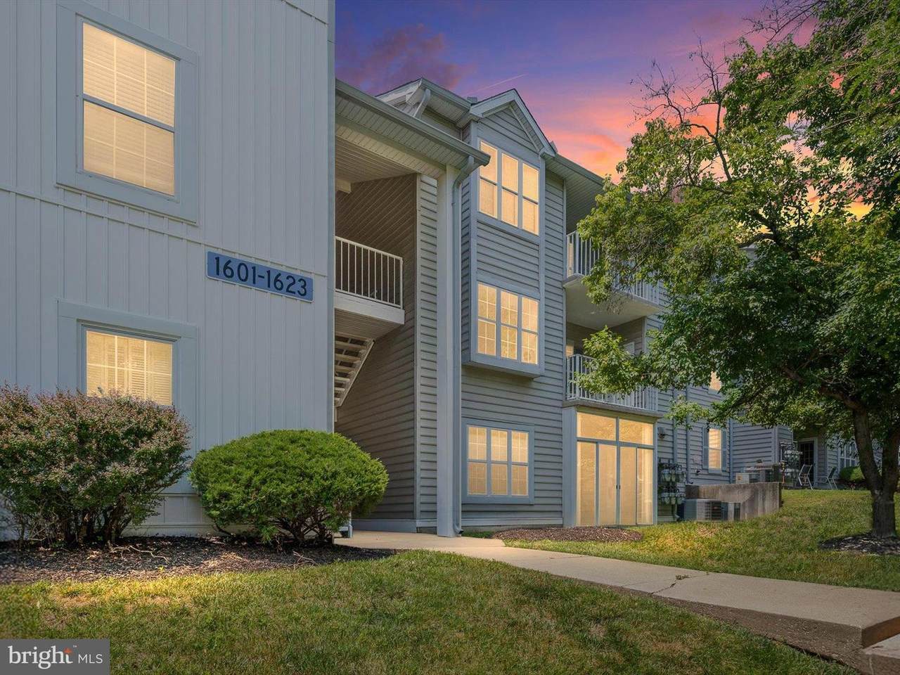 1603 Braken Avenue - Photo 1