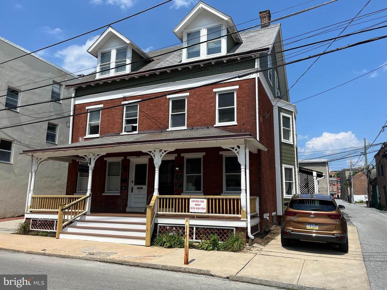 27 Darlington Street - Photo 1
