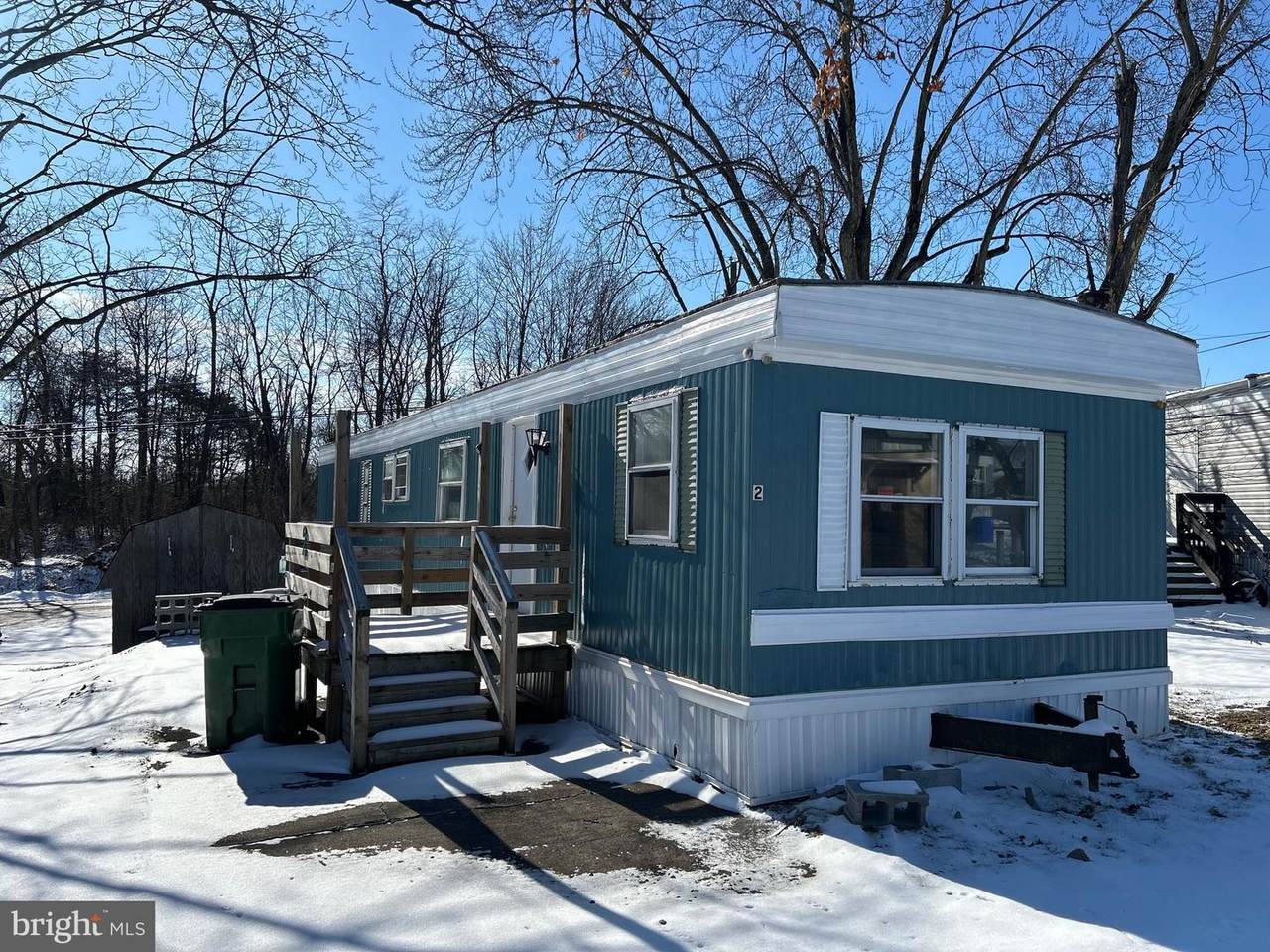 82 Linda Drive - Photo 1