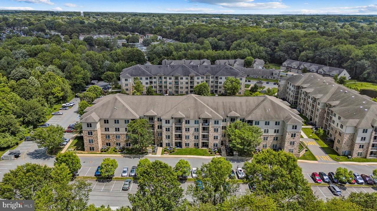 3000-UNIT Fountainview Circle - Photo 1