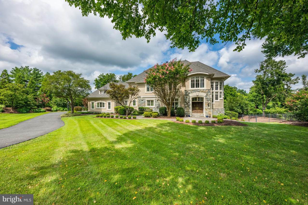 10736 Ardnave Place - Photo 1
