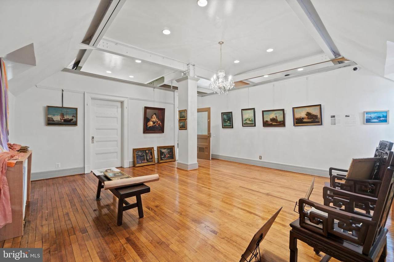 9108 Church Street - Photo 1