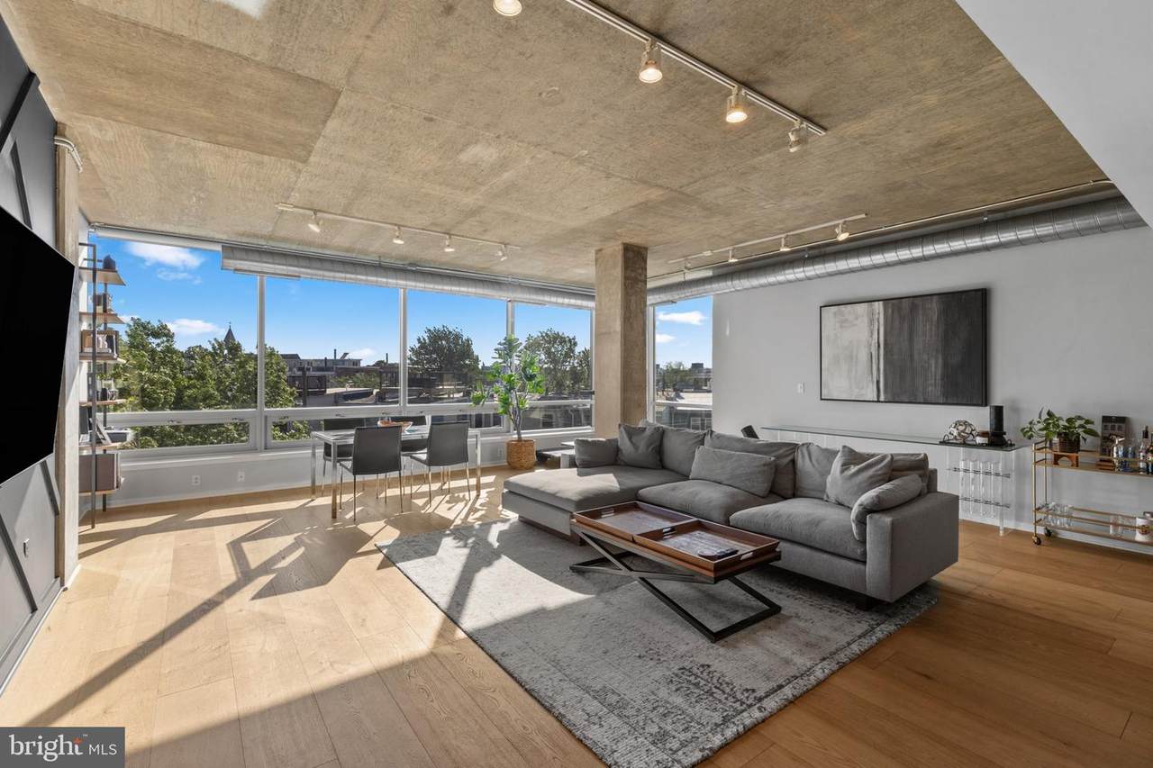 1200 Steuart Street - Photo 1