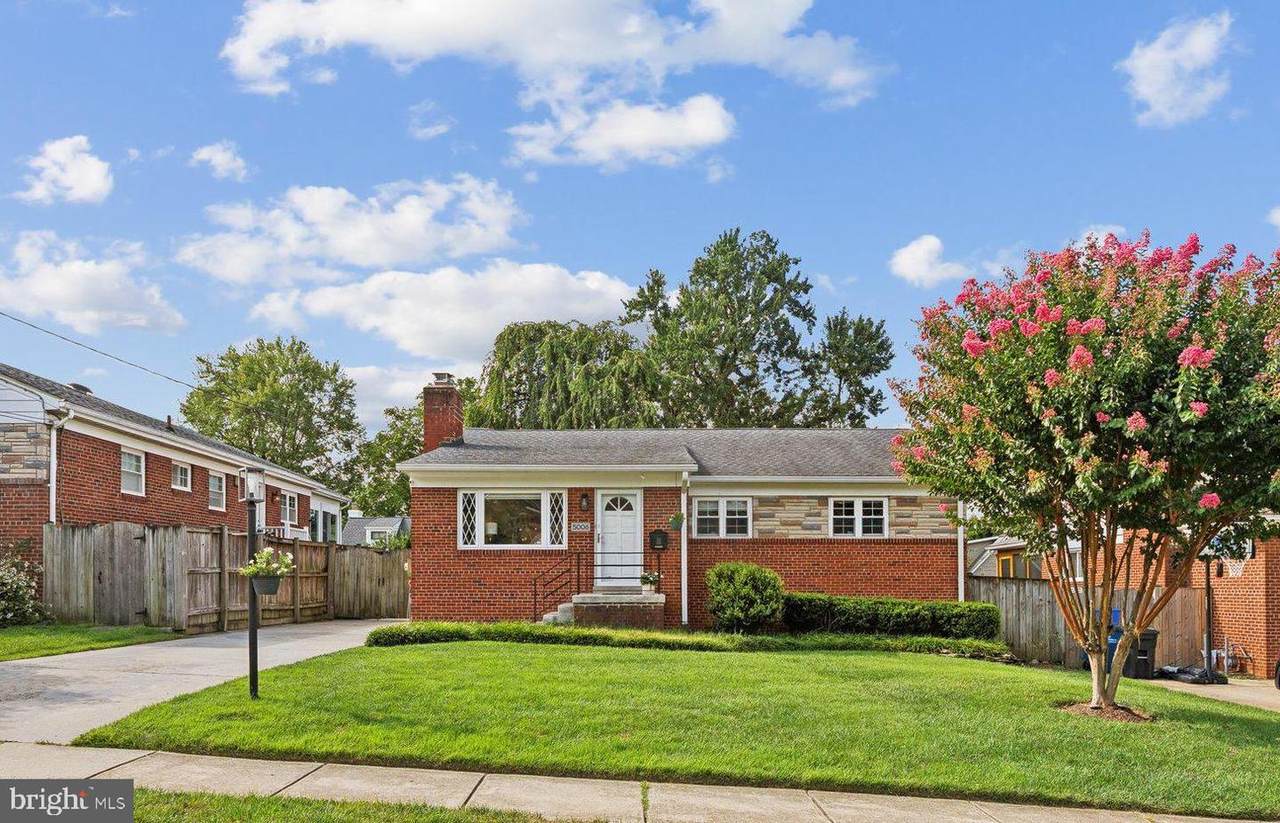 5006 Flanders Avenue - Photo 1