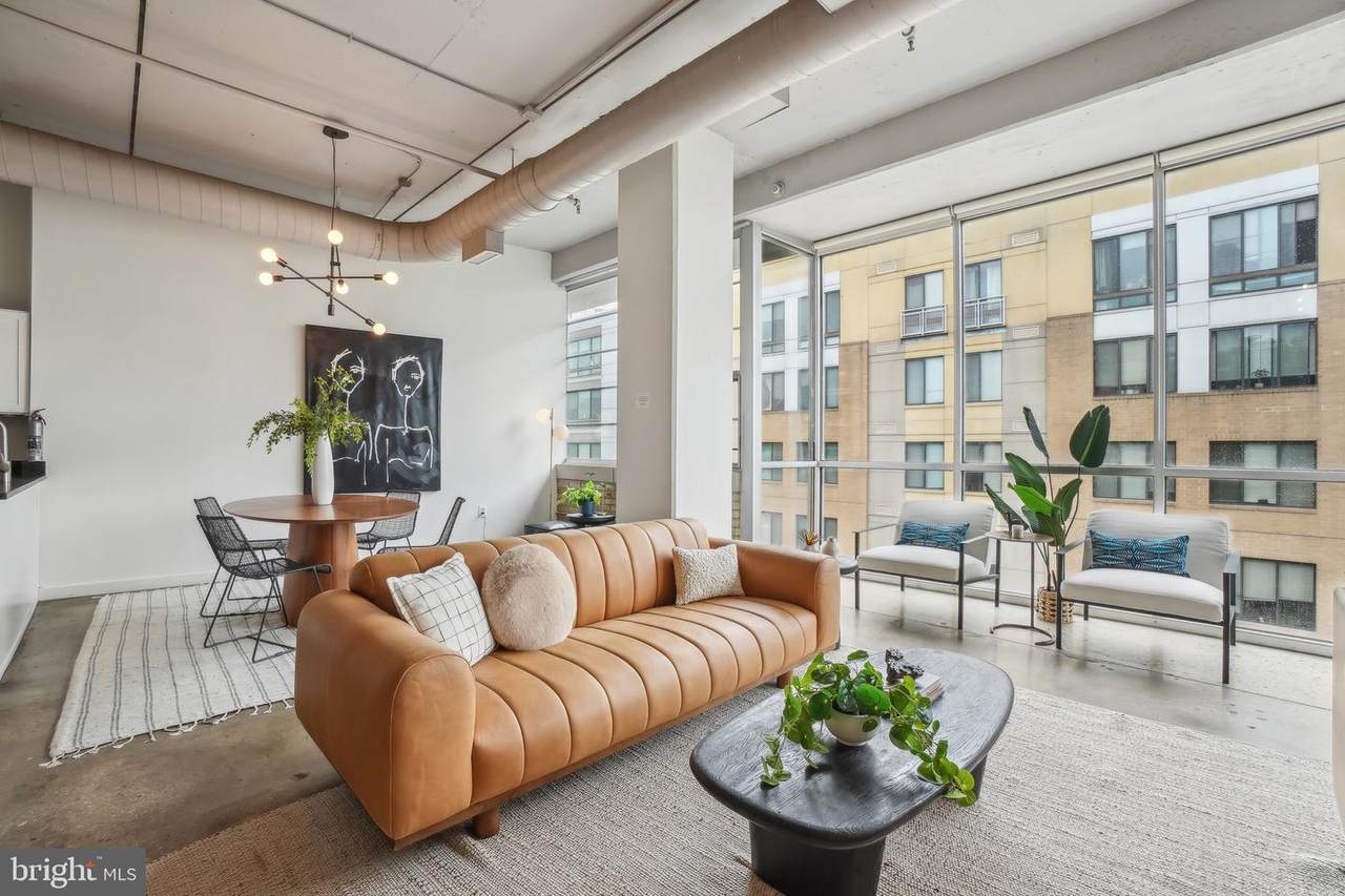 701 Lamont Street - Photo 1