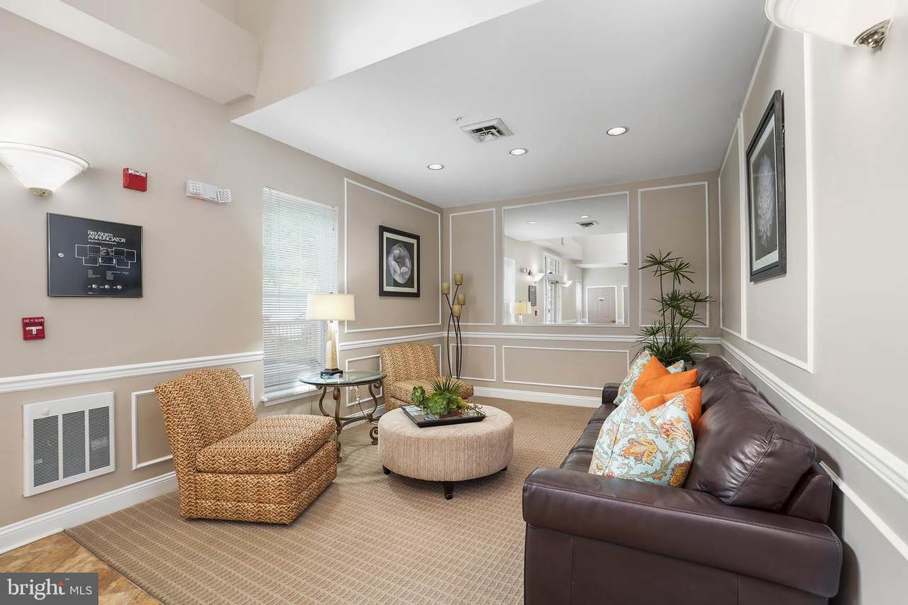 101 Watkins Pond Boulevard - Photo 1