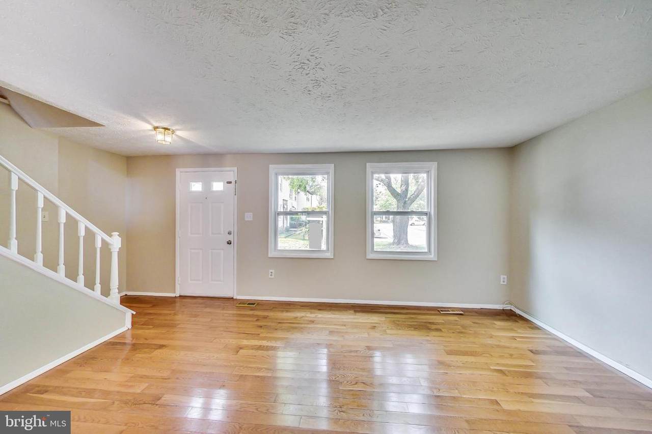 11141 Captains Walk Court - Photo 1