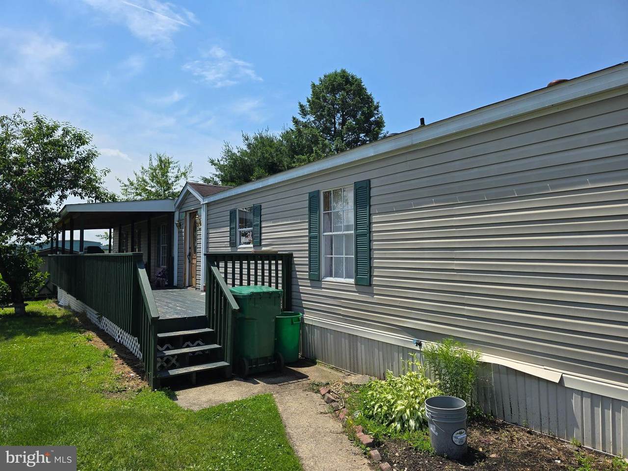 118 Tower Circle - Photo 1