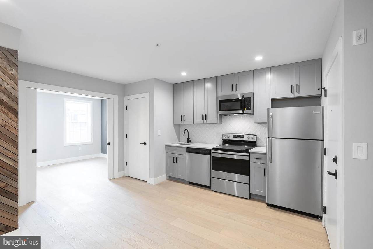 1707 Rittenhouse Square - Photo 1