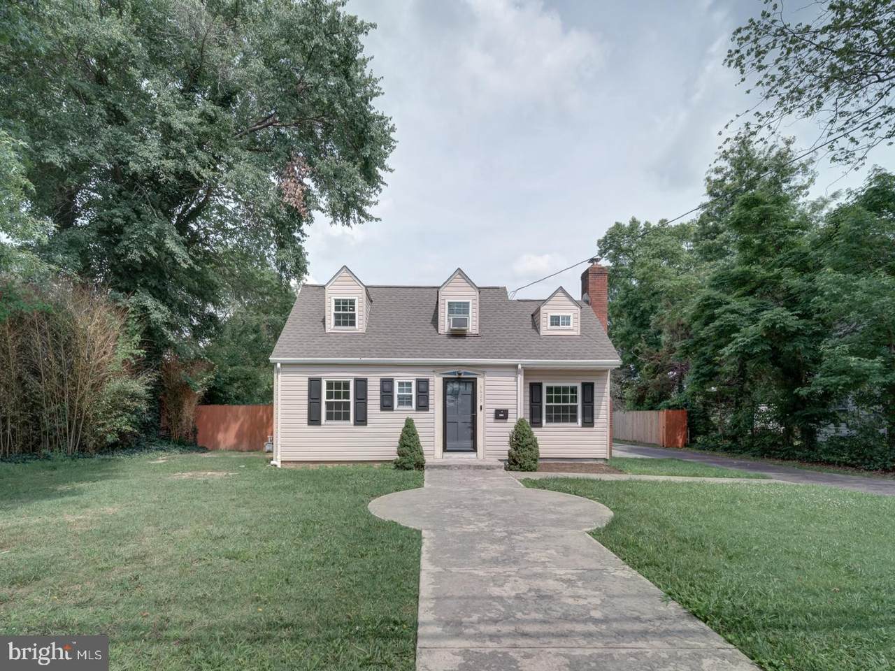 6625 Harrison Lane - Photo 1