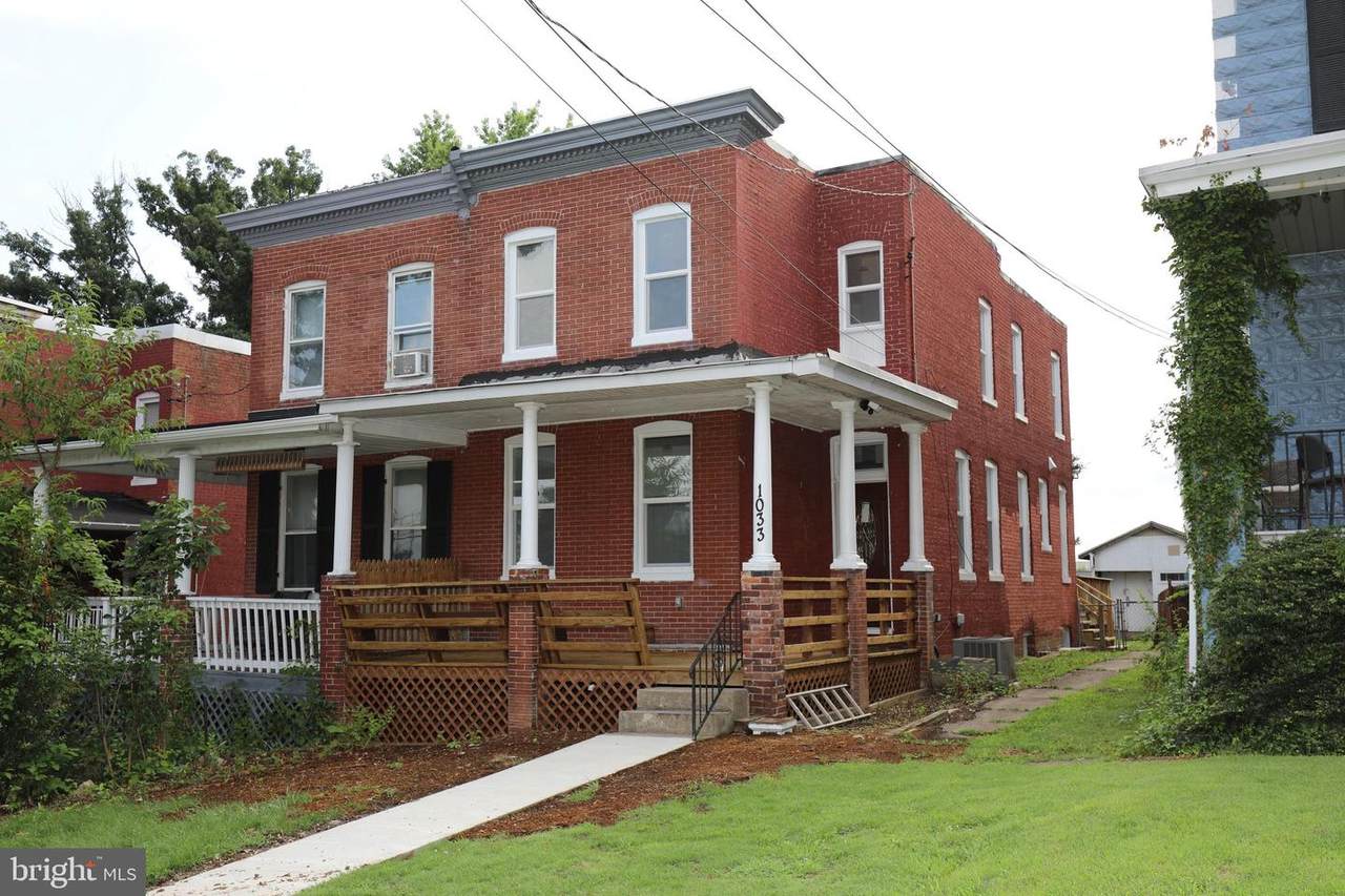 1033 Pine Heights Avenue - Photo 1