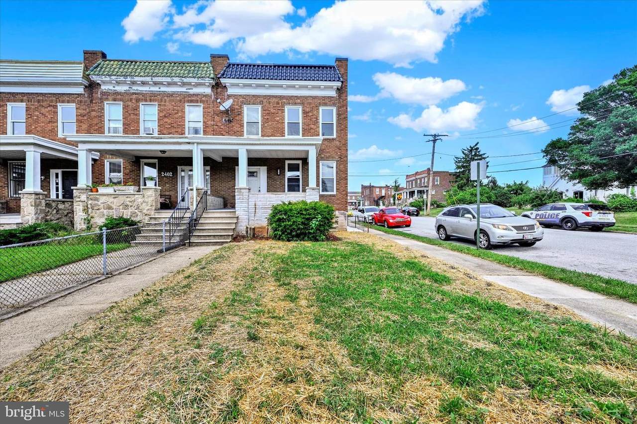 2400 Lafayette Avenue - Photo 1