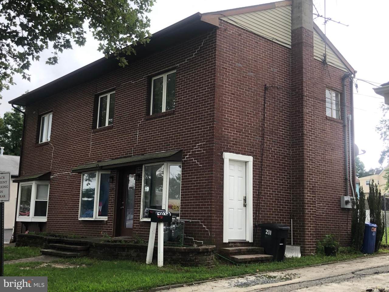 211 Landis Avenue - Photo 1