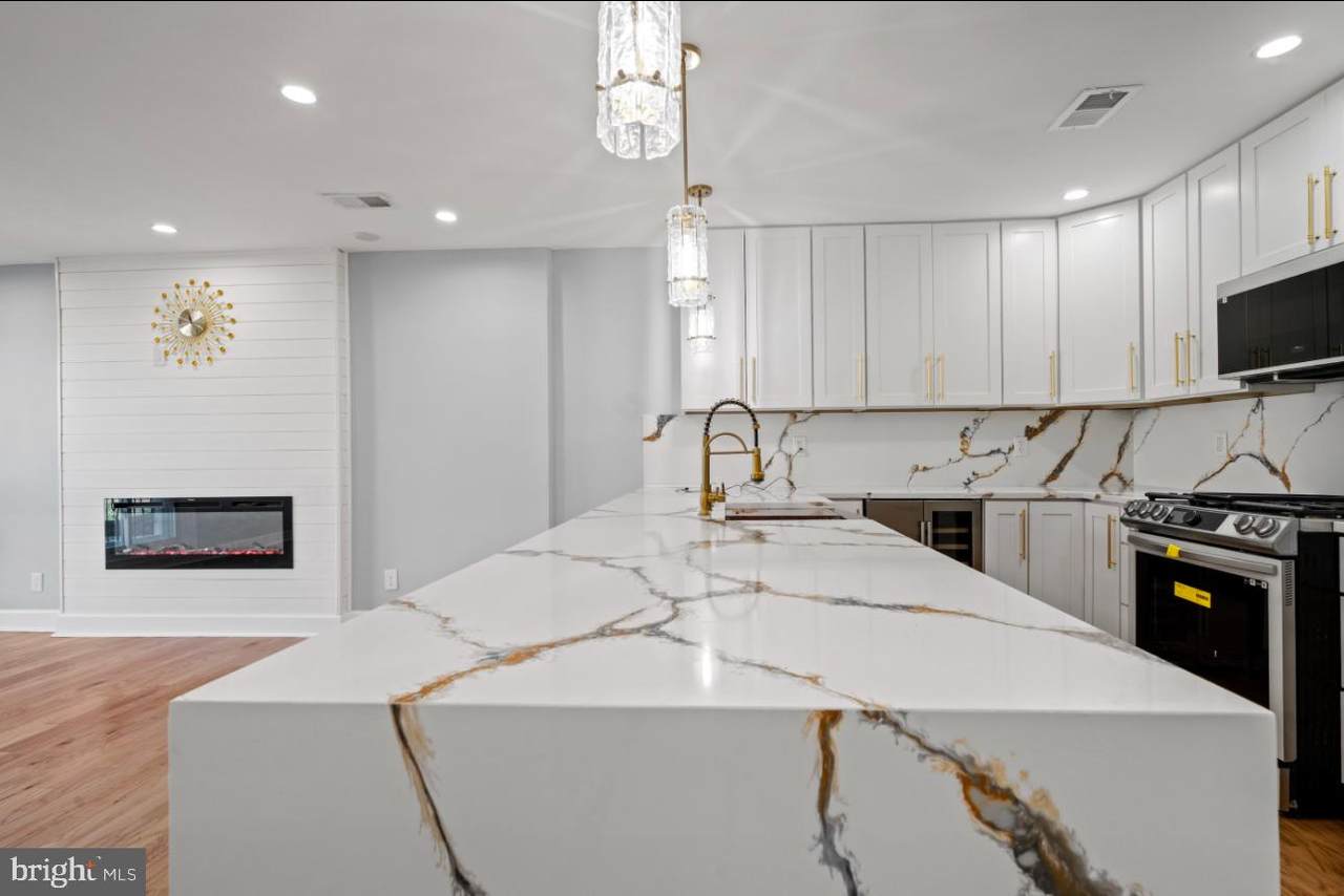 2236 15TH Street - Photo 1