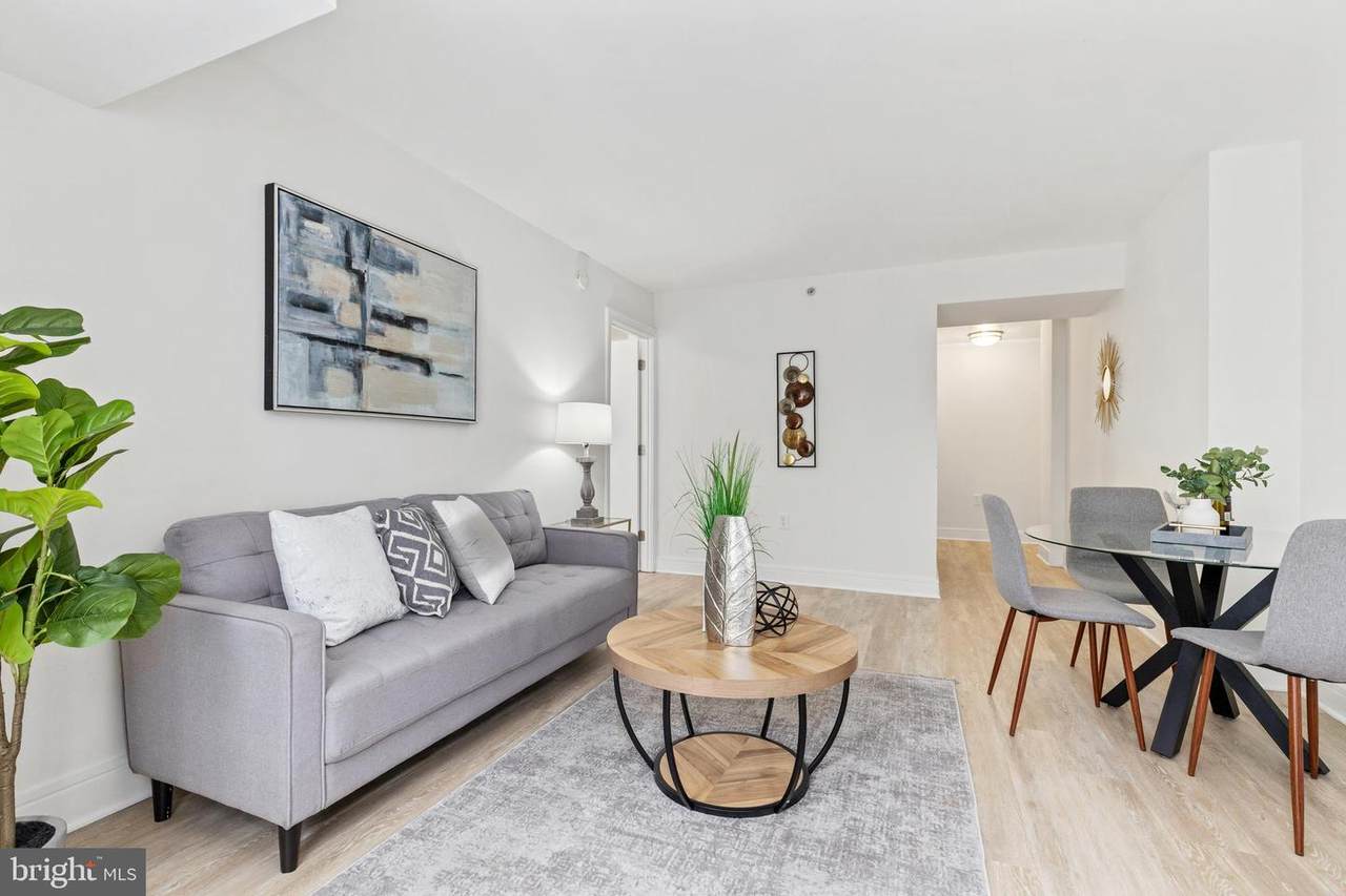 800 4TH Street - Photo 1