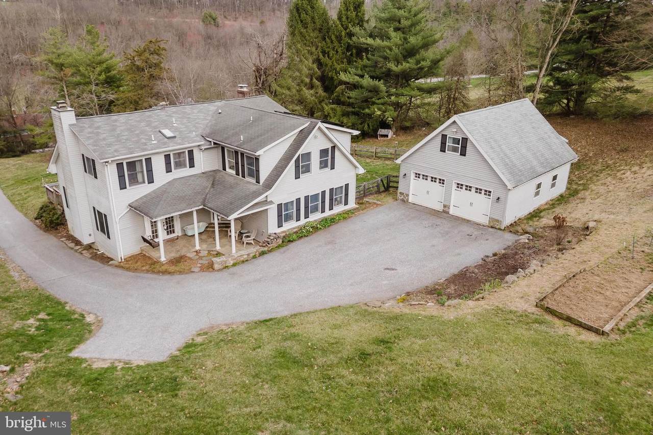 1568 Deer Creek Road - Photo 1