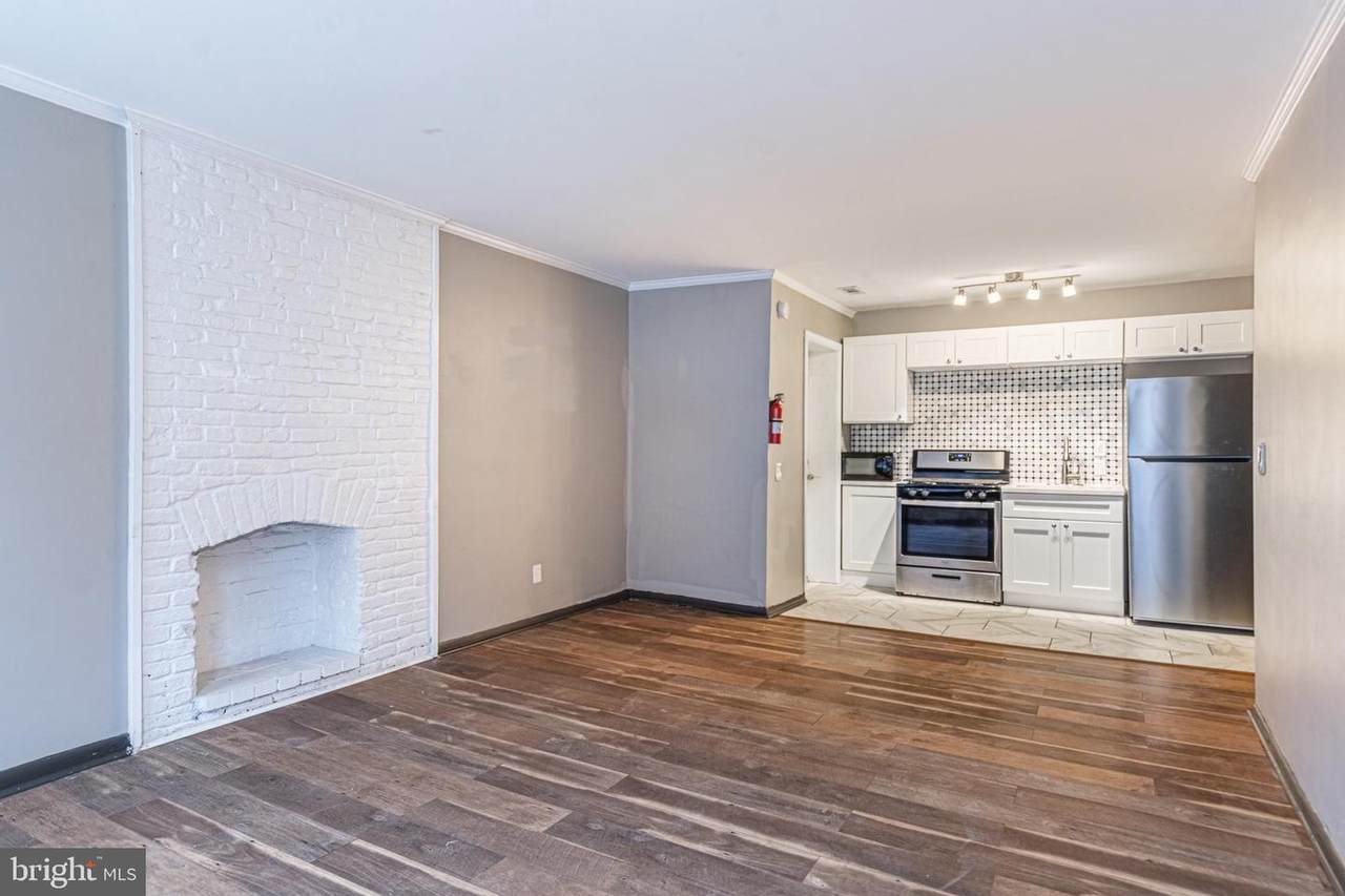 1722 Aliceanna Street - Photo 1