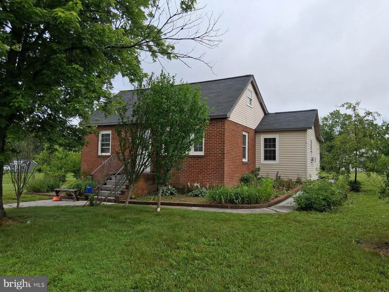 1597 Fairfax - Photo 1