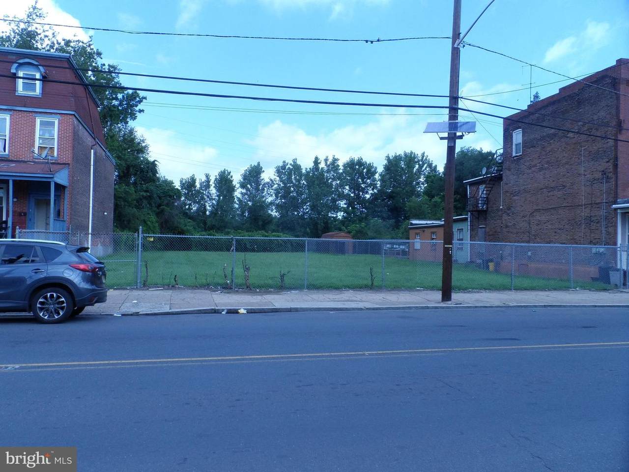 812 State Street - Photo 1