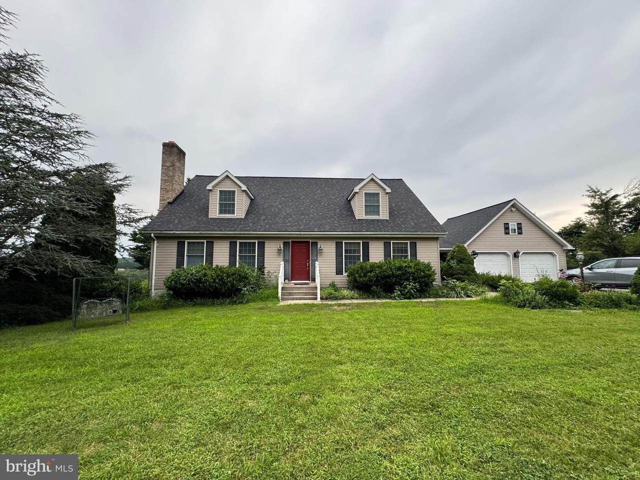 380 Crowl Road - Photo 1