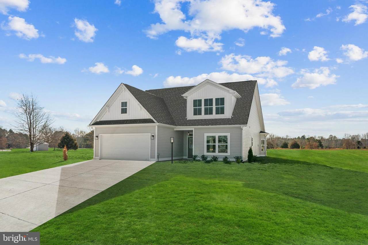 130 Logan Way - Photo 1