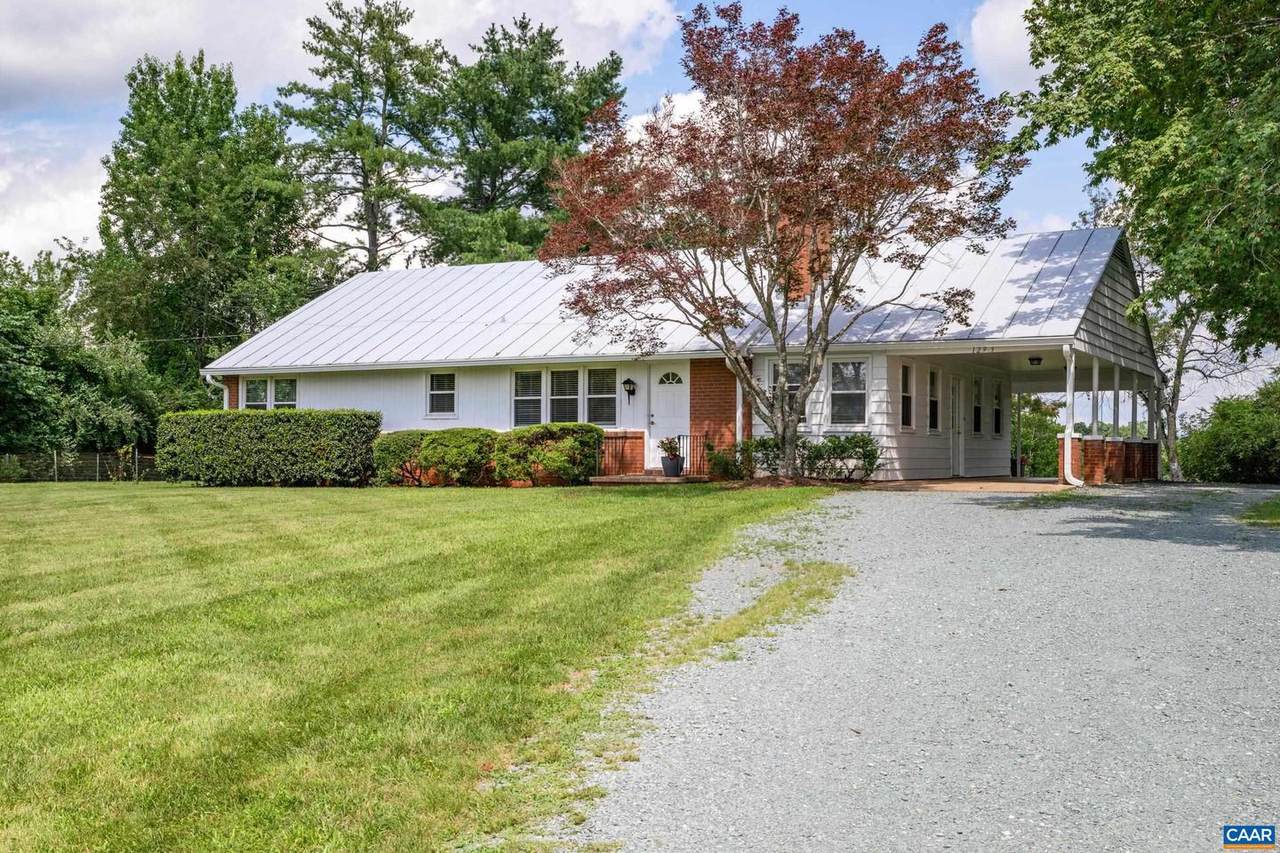 1293 Reas Ford Rd - Photo 1